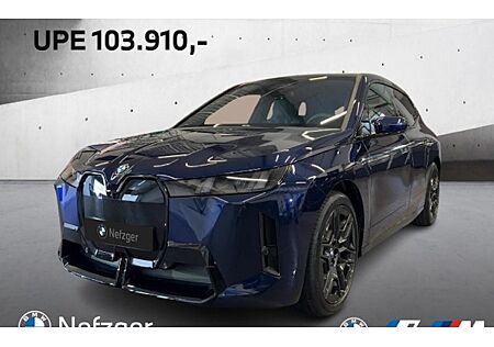 BMW iX xDrive45 5 Türen