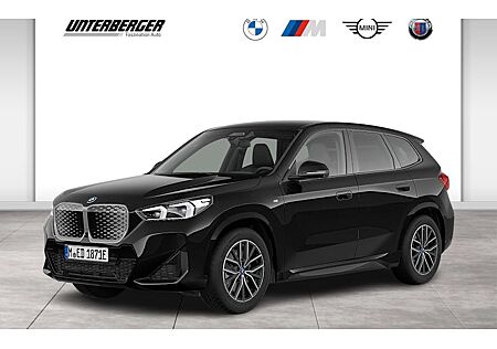 BMW iX1 xDrive30 5 Türen