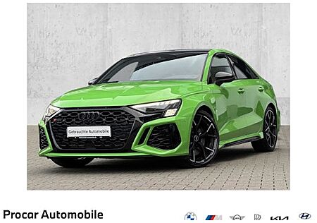 Audi RS3 2.5 TFSI S tronic quattro 4 Türen
