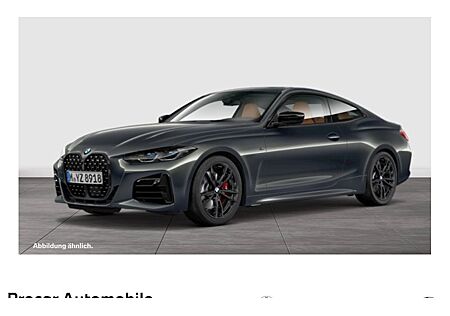 BMW 4er M440i xDrive Coupé A 2 Türen