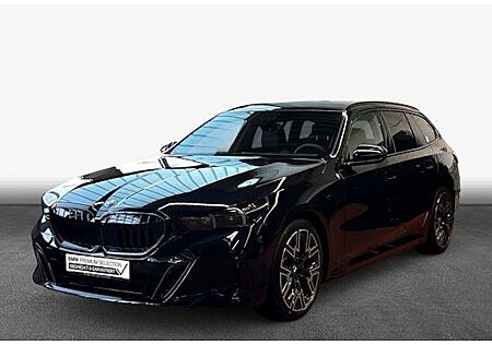 BMW 5er 530e Touring A 5 Türen
