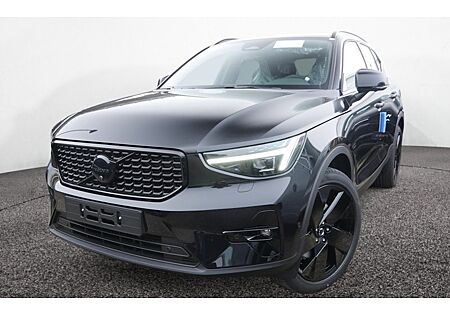Volvo XC 40 B3 Plus Black Edition DCT 5 Türen