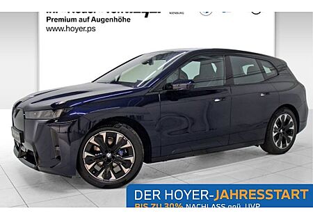 BMW iX xDrive45 5 Türen