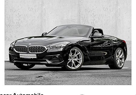 BMW Z4 sDrive30i Sport Line A 2 Türen