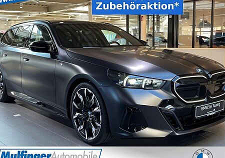 BMW i5 M60 xDrive Touring 5 Türen