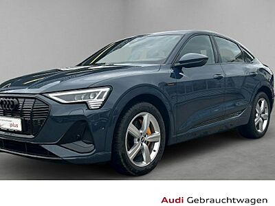 Audi Q8 e-tron 55 quattro S line 5 Türen