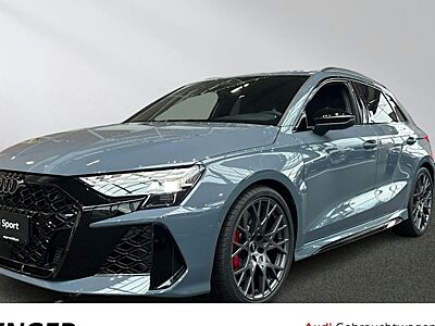 Audi RS3 2.5 TFSI S tronic quattro Sportback 5 Türen