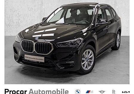 BMW X1 xDrive25e Sport Line Steptronic 5 Türen