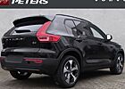 Volvo XC 40 B4 Plus Dark DCT 5 Türen