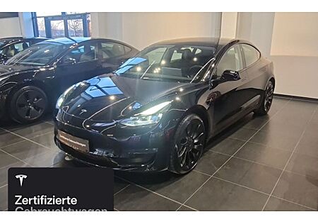 Tesla Model 3 Allradantrieb mit Dualmotor Performance 4 Türen