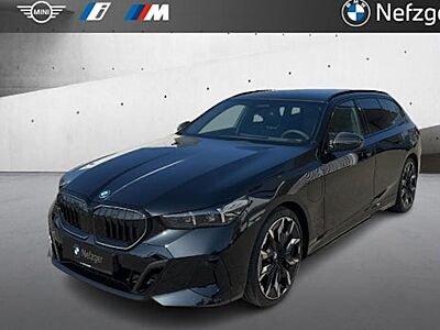 BMW 5er 550e xDrive Touring A 5 Türen