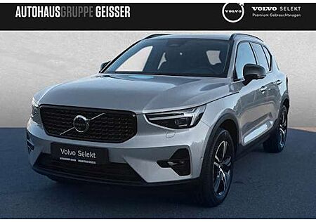 Volvo XC 40 B3 Plus Dark DCT 5 Türen