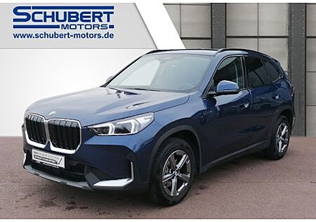 BMW X1 sDrive18i Steptronic 5 Türen