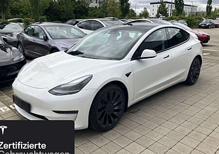 Tesla Model 3 Allradantrieb mit Dualmotor Performance 4 Türen