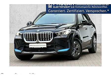 BMW iX1 xDrive30 5 Türen