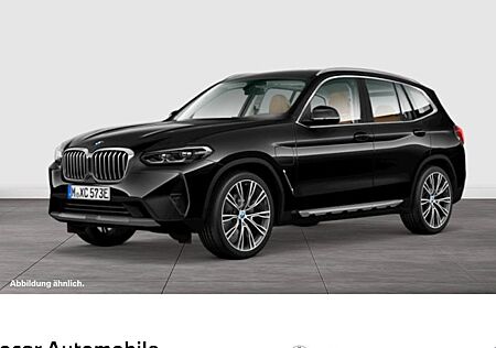 BMW X3 xDrive20i AT 5 Türen