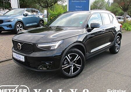 Volvo XC 40 T2 Plus Dark Auto 5 Türen