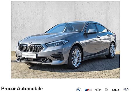 BMW 2er 220i Gran Coupé Advantage 4 Türen