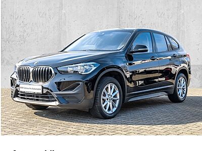 BMW X1 sDrive18i Advantage 5 Türen