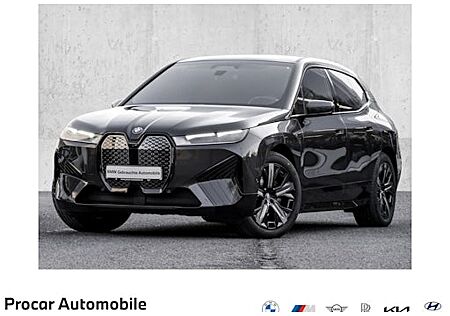 BMW iX 112kWh xDrive50 5 Türen