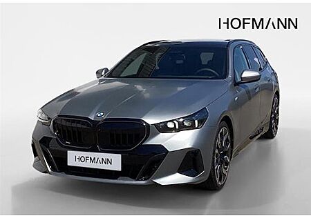 BMW 5er 540d xDrive Touring A 5 Türen