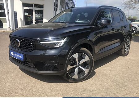 Volvo XC 40 B3 Plus Dark DCT 5 Türen