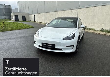 Tesla Model 3 Hinterradantrieb RWD Long Range 4 Türen