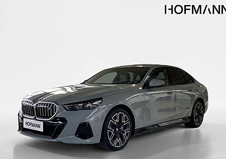 BMW i5 xDrive40 4 Türen