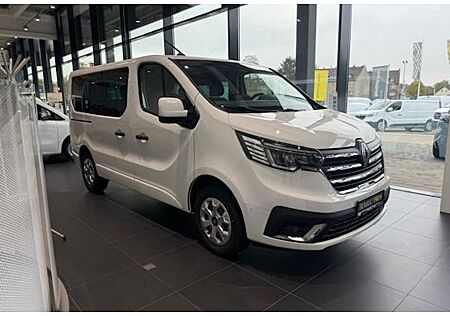 Renault Trafic Combi Blue dCi 110 Evolution 4 Türen