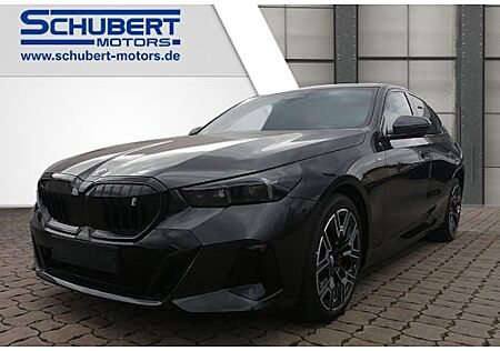 BMW i5 xDrive40 4 Türen