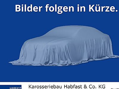 Volvo XC 40 B4 Ultra Black Edition DCT 5 Türen