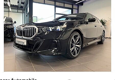 BMW 5er 520d xDrive Touring A 5 Türen