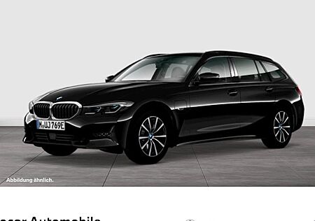 BMW 3er 320e Touring Sport Line Automatic 5 Türen