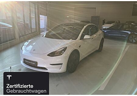 Tesla Model 3 Hinterradantrieb RWD Long Range 4 Türen