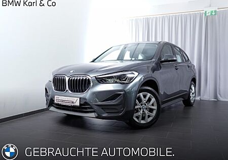 BMW X1 sDrive18i Advantage 5 Türen