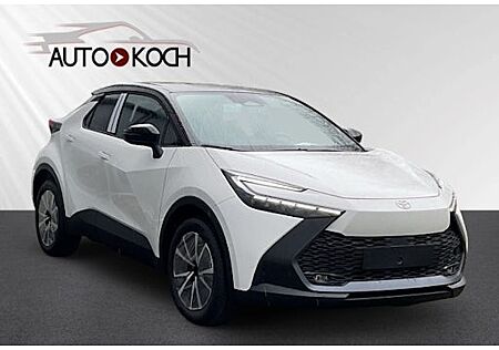 Toyota C-HR 2.0-l-VVT-i Plug-in Hybrid Teamplayer 5 Türen