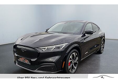 Ford Mustang Mach-E 75 kWh AWD 5 Türen