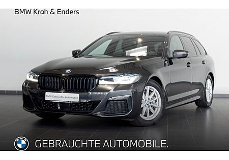 BMW 5er 540i xDrive Touring A 5 Türen