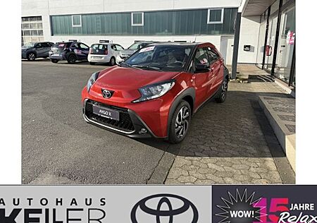Toyota Aygo (X) Aygo (X) 1.0-l-VVT-i Play S-CVT 5 Türen