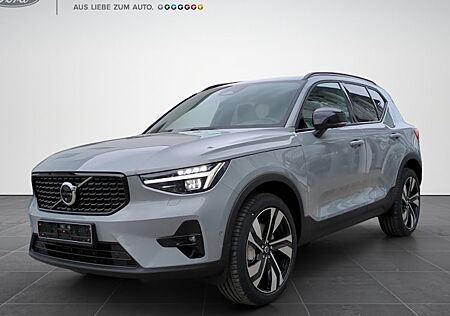 Volvo XC 40 B4 Plus Dark DCT 5 Türen