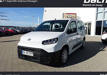 Toyota Verso 1,2-l-Turbo 81kW L1 Flow 4 Türen