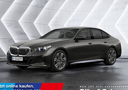 BMW i5 eDrive40 4 Türen