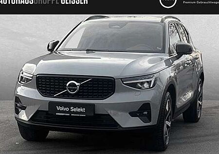 Volvo XC 40 B4 Plus Dark DCT 5 Türen