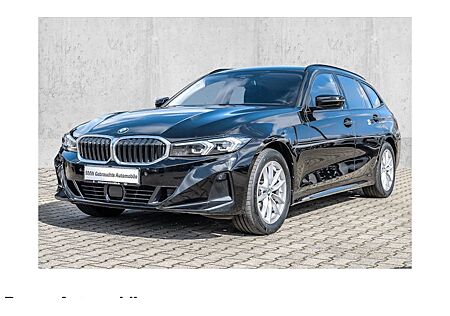 BMW 3er 320i Touring Auto 5 Türen
