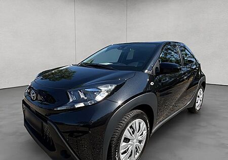 Toyota Aygo (X) Aygo (X) 1.0-l-VVT-i Play S-CVT 5 Türen