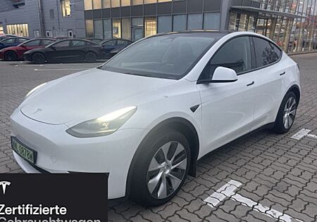 Tesla Model Y Long Range RWD 5 Türen