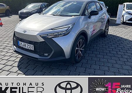 Toyota C-HR 2.0-l-VVT-i PHEV Team Deutschland 5 Türen