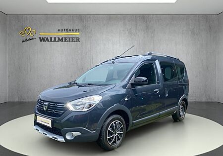 Dacia Dokker TCe 115 Stepway Celebration 5 Türen