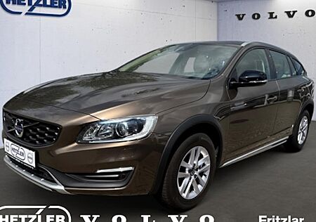 Volvo V60 CC D3 Geartronic Summum 5 Türen