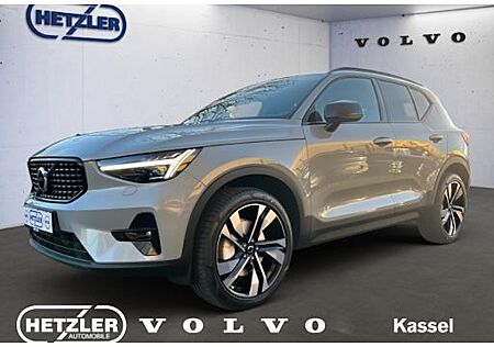 Volvo XC 40 B4 Plus Dark DCT 5 Türen